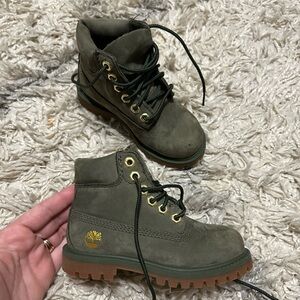 Timberland Kids Boots in Olive Green